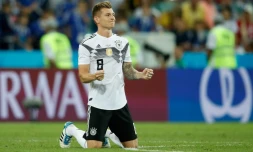 Toni Kroos exulte après avoir marqué le but de la victoire de l'Allemagne à Sotchi, le 23 juin 2018