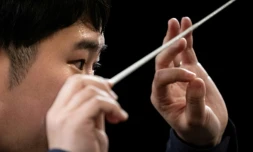 Le chef d'orchestre japonais Satoshi Yoneda participe au concours international des jeunes chefs d'orchestre de Besançon le 24 septembre 2025