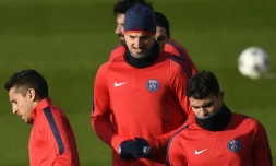 Les joueurs parisiens à l'entraînement au Camp des Loges, le 15 février 2016, à la veille de PSG-Chelsea