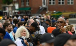 Des habitants de Tulsa attendent le président de Joe Biden, venu commémorer un massacre d'Afro-Américains le 1er juin 2021