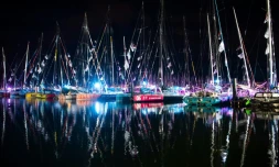 Quelques un des monocoques Imoca 60 monohulls qui s'apprêtent à prendre le départ du Vendée Globe, le 7 novembre 2020 aux Sables d'Olonne