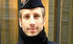 Xavier Jugelé a été abattu le 20 avril 2017 sur les Champs-Elysées à Paris