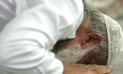 Fidele musulman en prière