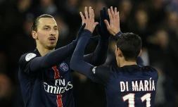 Les attaquants du PSG Zlatan Ibrahimovic et Angel Di Maria au cours du match face Ă Angers, au Parc des Princes le 23 janvier 2016