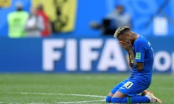 Neymar fond en larmes après avoir mérqué le 2e but du Brésil face au Costa Rica à Saint-Pétersbourg,  le 22 juin 2018