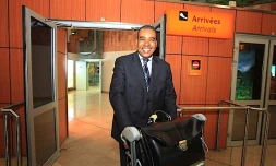 Vendredi 20 Août 2010

Arrivée de Saïd Larifou