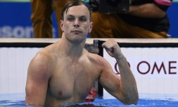 L'Australien Kyle Chalmers aprÚs sa victoire sur 100 m nage libre aux JO de Rio, le 10 août 2016