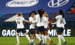 Les joueuses de l'équipe de France, ici lors d'un match amical contre l'Angleterre le 9 avril à Caen, affrontent la Slovénie le 21 septembre 2021