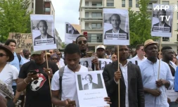 Capture d'écran d'une vidéo de l'AFPTV tournée à Rouen le 26 juillet 2019 lors de la marche blanche en hommage à Mamoudou Barry