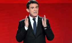 Manuel Valls, lors du deuxième débat de la primaire du PS et de ses alliés, le 15 janvier 2017, à Paris.