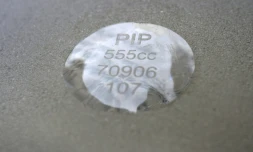 Une prothèse mammaire PIP photographiée à Marseille le 28 mars 2013