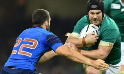 L'Irlandais Sean O'Brien (d) lors du match contre la France, le 11 octobre 2015 à Cardiff