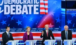 Les quatre favoris de la primaire démocrate pour la présidentielle américaine lors d'un débat à Atlanta, en Géorgie, le 20 novembre 2019