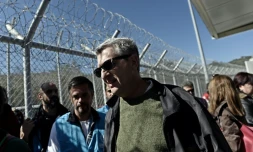 Le haut-commissaire aux réfugiés de l'ONU, Filippo Grandi, le 23 février 2016 sur l'ßle grecque de Lesbos