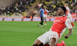 L'attaquant suisse de Monaco Breel Embolo célèbre son but lors de la victoire face à Nice (2-1), le 29 mars 2025 au Stade Louis II