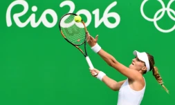 La Française Kristina Mladenovic face à l'Américaine Madison Keys au 2e tour du tournoi olympique à Rio, le 8 août 2016