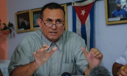 Le dissident cubain José Daniel Ferrer lors d'une conférence de presse, à La Havane, le 12 mai 2016