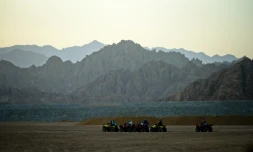Des touristes près de Charm-el-Cheikh en Egypte le 4 novembre 2015