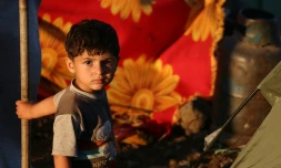 Un enfant syrien déplacé dans le camp de réfugiés de Quneitra, près de la frontière israélienne, le 1er juillet 2018