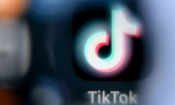 Un rapport parlementaire sur TikTok dévoilé jeudi préconise l'interdiction des réseaux sociaux aux moins de 15 ans et la mise en place d'un "couvre-feu numérique" pour les 15-18 ans