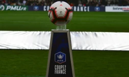 Lancé vers une cinquième Coupe de France consécutive, le Paris-SG doit d'abord écarter Nantes mercredi (21h00) en demi-finales d'un tournoi que Lyon, adversaire de Rennes mardi (21H10), convoite également
