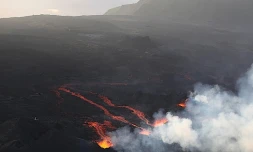 Vendredi 15 Octobre 2010

Eruption du Piton de la Fournaise