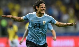 L'attaquant de l'Uruguay Edinson Cavani exulte après avoir inscrit un but contre l'Equateur lors de la Copa America, le 16 juin 2019 à Belo Horizonte