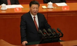 Le président chinois Xi Jinping fait une déclaration lors d'une cérémonie pour le 90e anniversaire de l'Armée populaire de libération, le 1er août 2017 à Pékin