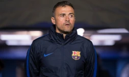 Le technicien de Barcelone Luis Enrique lors d'une séance d'entraînement à l'Eithad Stadium, le 31 octobre 2016 