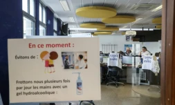 Le centre d'appels des urgences du SAMU et du SMUR de l'hôpital Necker, à Paris, le 10 mars 2020
