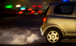 Les préfectures du Bas-Rhin, du Haut-Rhin, de la Moselle et la Meurthe-et-Moselle ont décidé samedi de mettre en place dimanche des mesures d'urgence, dont une réduction de la vitesse sur les routes, pour faire face à un épisode de pollution aux particules fines PM10