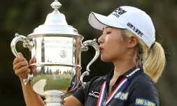 Lee6 jeong-eun savoure son triomphe à l'US Open de golf, le 2 juin 2019 à Charleston, en Caroline du sud