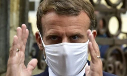 Le président français Emmanuel Macron en visite dans le sud de la France le 18 septembre 2020