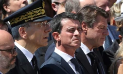 Le Premier ministre Manuel Valls en compagnie de Christian Estrosi, Ă Nice, le 18 juillet 2016