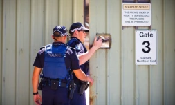 La police australienne a annoncé vendredi avoir déjoué un "complot terroriste" qui projetait plusieurs attentats le jour de Noël dans le centre de Melbourne