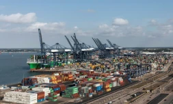 Le port de Felixstowe lors d'une grève des dockers, le 22 août 2022 au Royaume-Uni