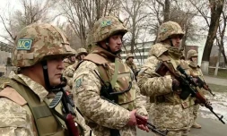 Photo prise et fournie par le ministère russe de la Défense le 12 janvier 2022 montrant des soldats arméniens de l'Organisation du traité de sécurité collective (OSTC) à Almaty au Kazakhstan