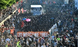 Début d'une manifestation anti-G20 à haut risque à Hambourg, le 6 juillet 2017 en Allemagne