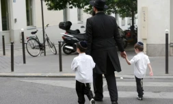 Plus de 250 personnalités signent un "manifeste contre le nouvel antisémitisme" en France, dénonçant un "silence médiatique" et  une "épuration ethnique à bas bruit" dans certains quartiers