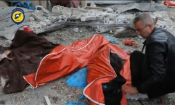 Des cadavres dans les rues d'Alep, capture d'écran d'une vidéo diffusée le 30 novembre 2016 par les secouristes syriens des Casques Blancs