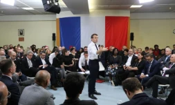 Emmanuel Macron à Evry-Courcouronnes (Essonne), le 4 février  2019