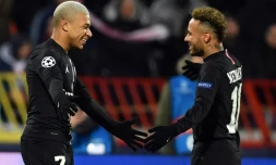 Les deux stars du PSG, Neymar et Mbappé, lors du match de Ligue des champions face à Belgrade le 11 décembre 2018