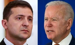 US President Joe Biden (R) spoke with Ukrainian President Volodymyr Zelensky (L) amid fears of a Russian invasion of Ukraine
