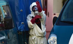 Unité de décontamination belge devant la Grande Mosquée de Bruxelles, le 26 novembre 2015