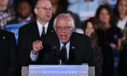 Le candidat à l'investiture démocrate Bernie Sanders lors d'un meeting à Concord, dans le New Hampshire, le 9 février 2016