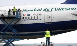 La phrase &quot;La Réunion patrimoine mondial de l'UNESCO&quot; est apposée sur les tous les Boeing 777 d'Air Austral
