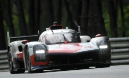 La Toyota N.7, pilotée par le Japonais Kamui Kobayashi, lors des 24H du Mans, le 22 août 2021