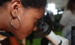 Jeudi 18 Novembre 2010
FĂŞte de la science au Parc des expositions