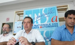 Mardi 23 novembre 2010 - Conférence de presse des organisations syndicales (CFTC, CGTR, CFDT, UNSA, FSU, Saiper, et l'unef)

(Photo : Julie Fioretti)