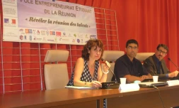 vendredi 19 novembre 2010 - Les partenaires rassemblés pour l'annonce de la labellisation du P2ER.
(Photo : D.R)